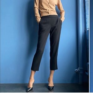 Black cropped pants